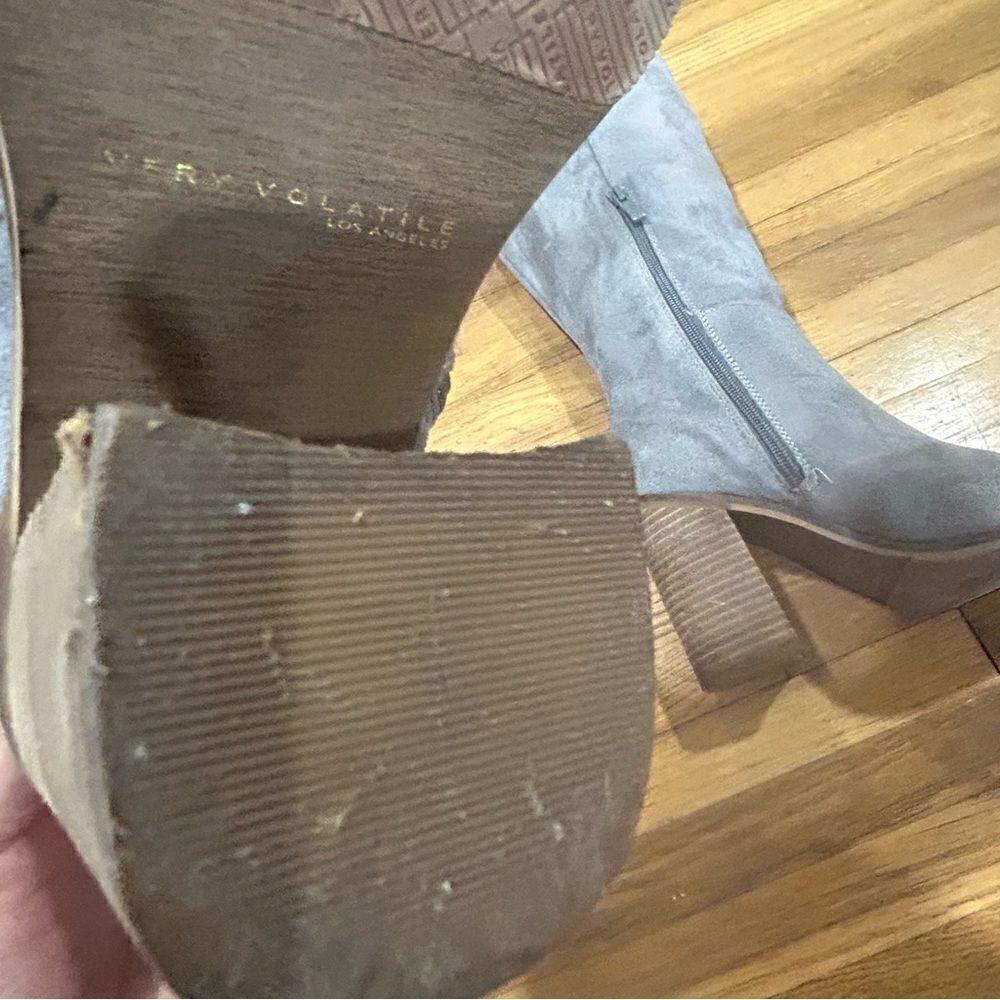 Very Volatile Nate Over the Knee Boot - Picture 12 of 13